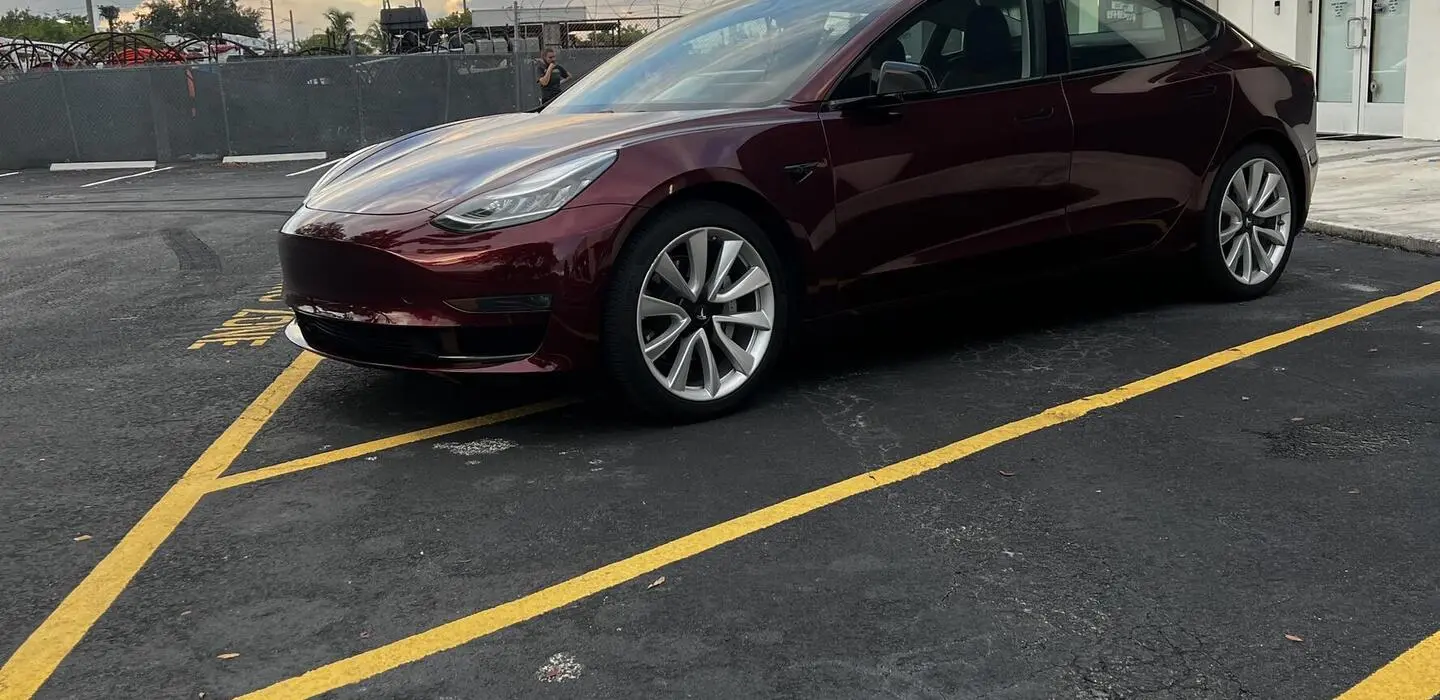 2019 Tesla